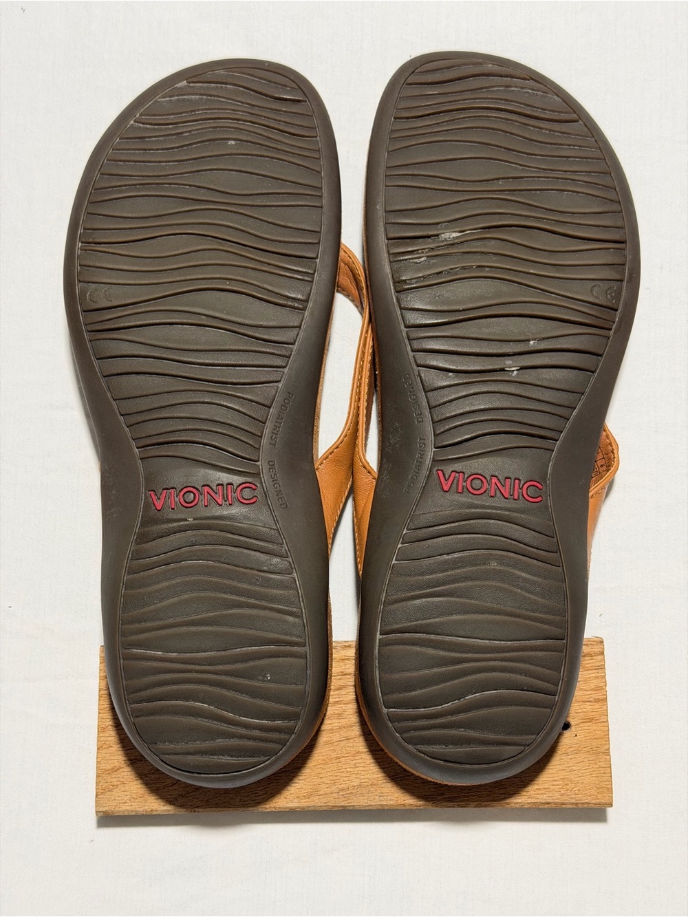 Vionic sandals - Picture 7 of 9
